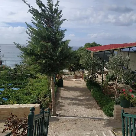 Korali House Vakantiehuis *